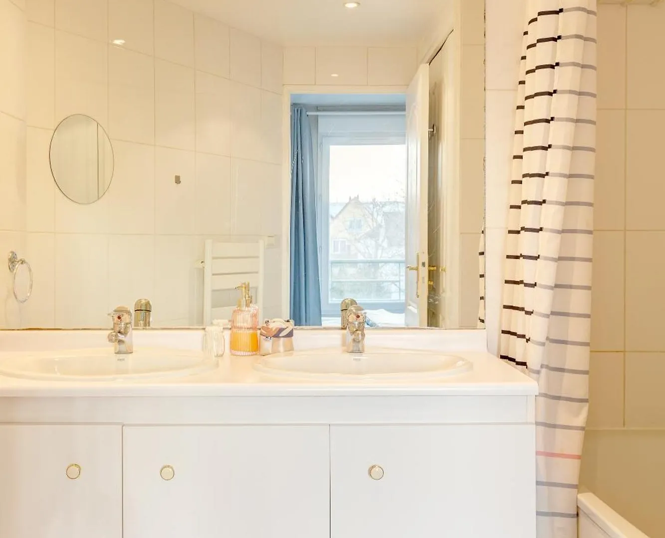 T2 Massy Vilmorin 3 Min Gare Rer Tgv Apartment  Massy (Essonne)